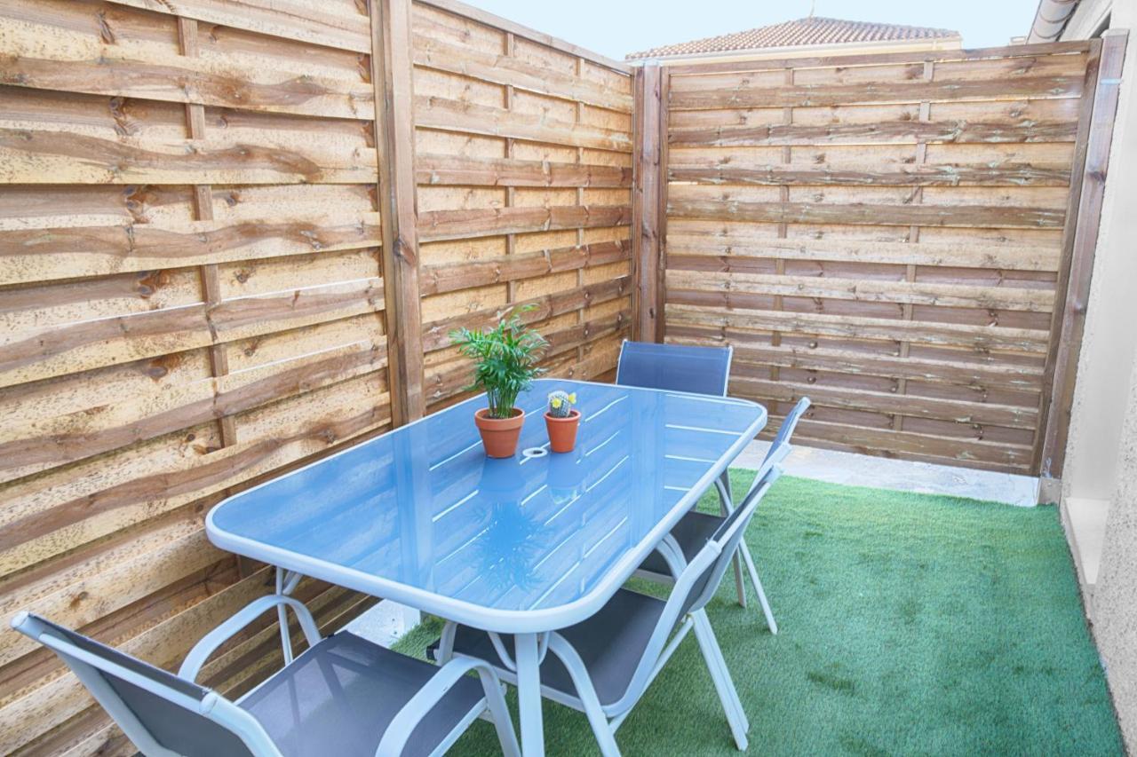 Appart T2 Avec Terrasse, Parking Et Wifi Ангулем Экстерьер фото